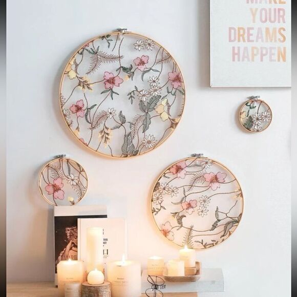 4pc Beautiful Flower Pattern Embroidery Wall Decor Hoops - Picture 1 of 9